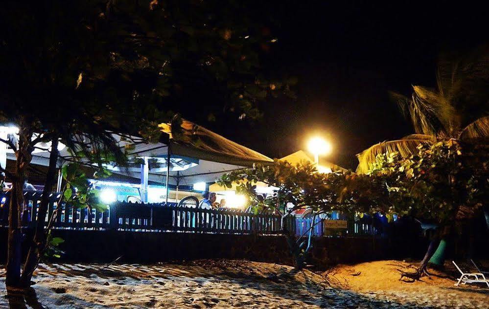 Keegans Beachside Hotell Bequia Island Eksteriør bilde